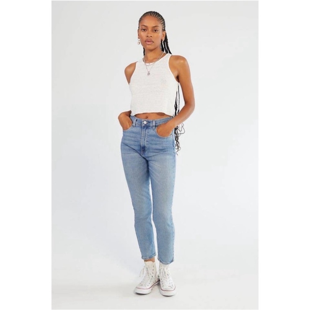 BDG Urban Outfitters Girlfriend Jeans Light Wash